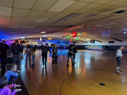 PXL 20221208 235829986.MP 