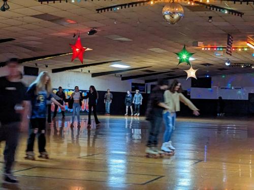 PXL 20221209 002521833.MP 