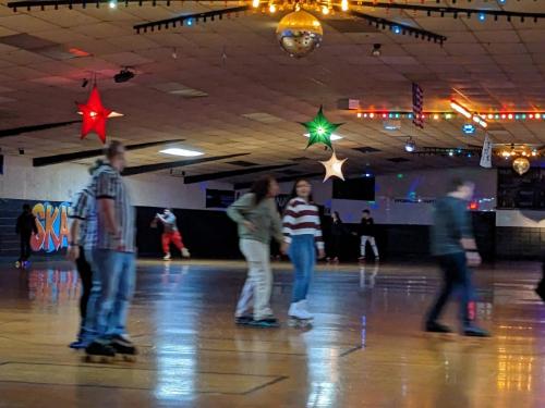 PXL 20221209 002629392.MP 