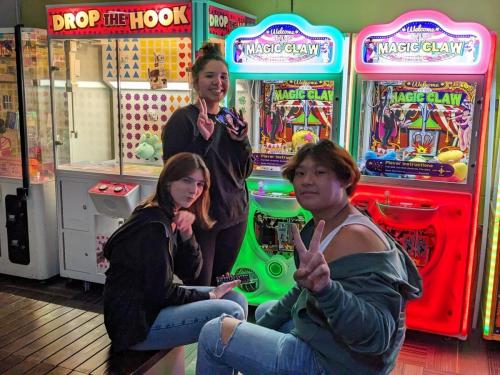 PXL 20221209 011051053.MP 