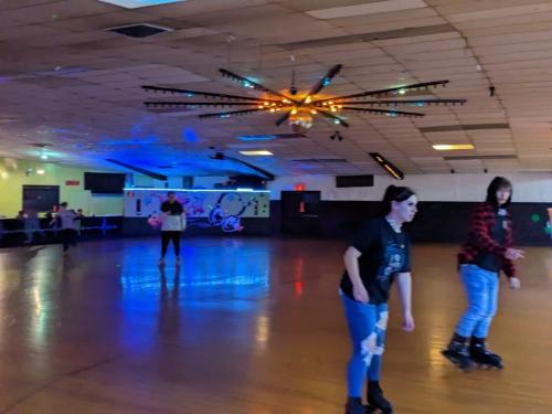 PXL 20221209 011120038