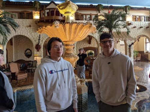 PXL 20220410 181044209